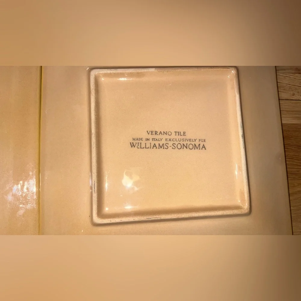 Williams Sonoma Square Plates Verano Tile Sun Palm Tree Pineapple Made Italy 8.5